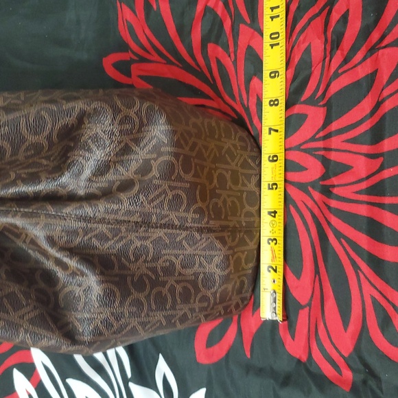 Calvin Klein Signature Brown & Tan Tote Bag - Picture 7 of 11